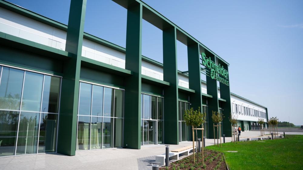 A Schneider Electric gyára az első LEED Platinum minősítésű ipari épület Magyarországon