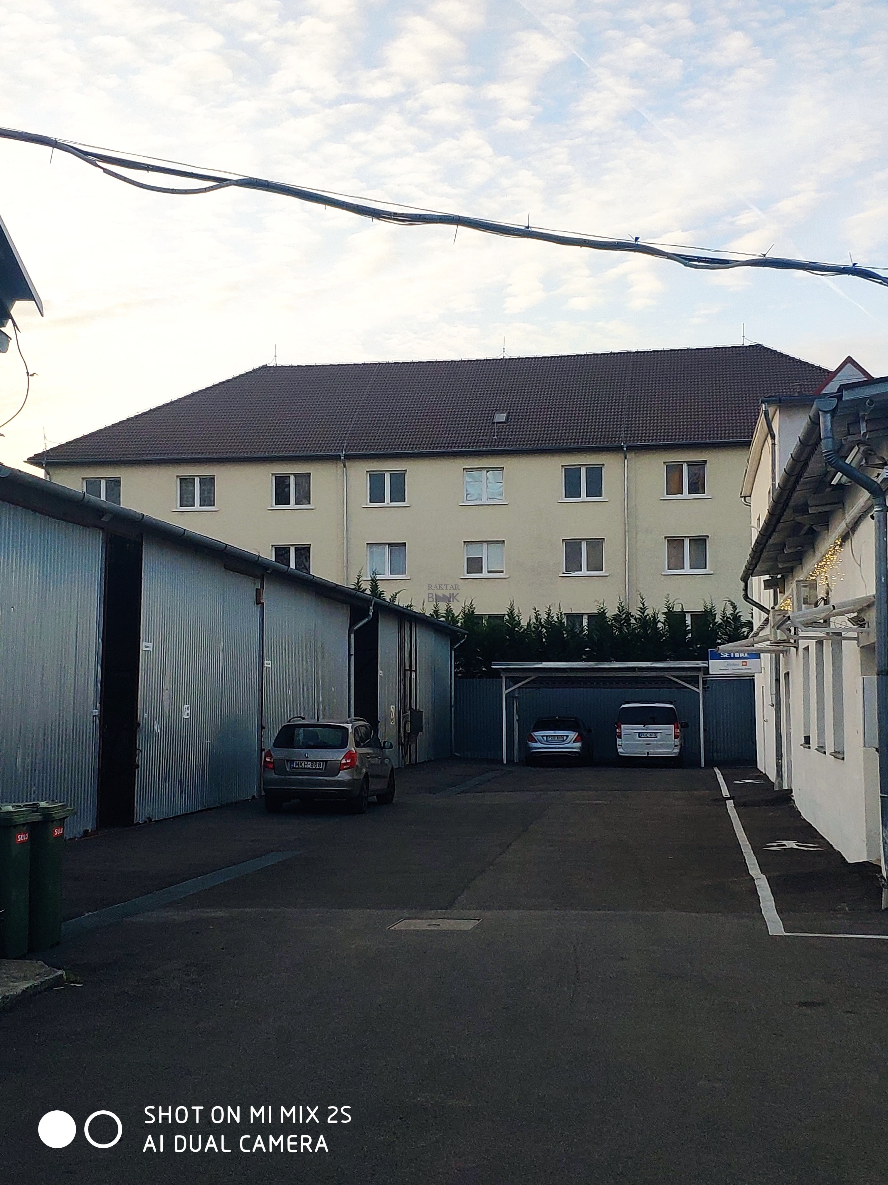 Kiadó Raktár - X. kerület száva utca - 4,0 EUR/m2/hó-kép(11198)