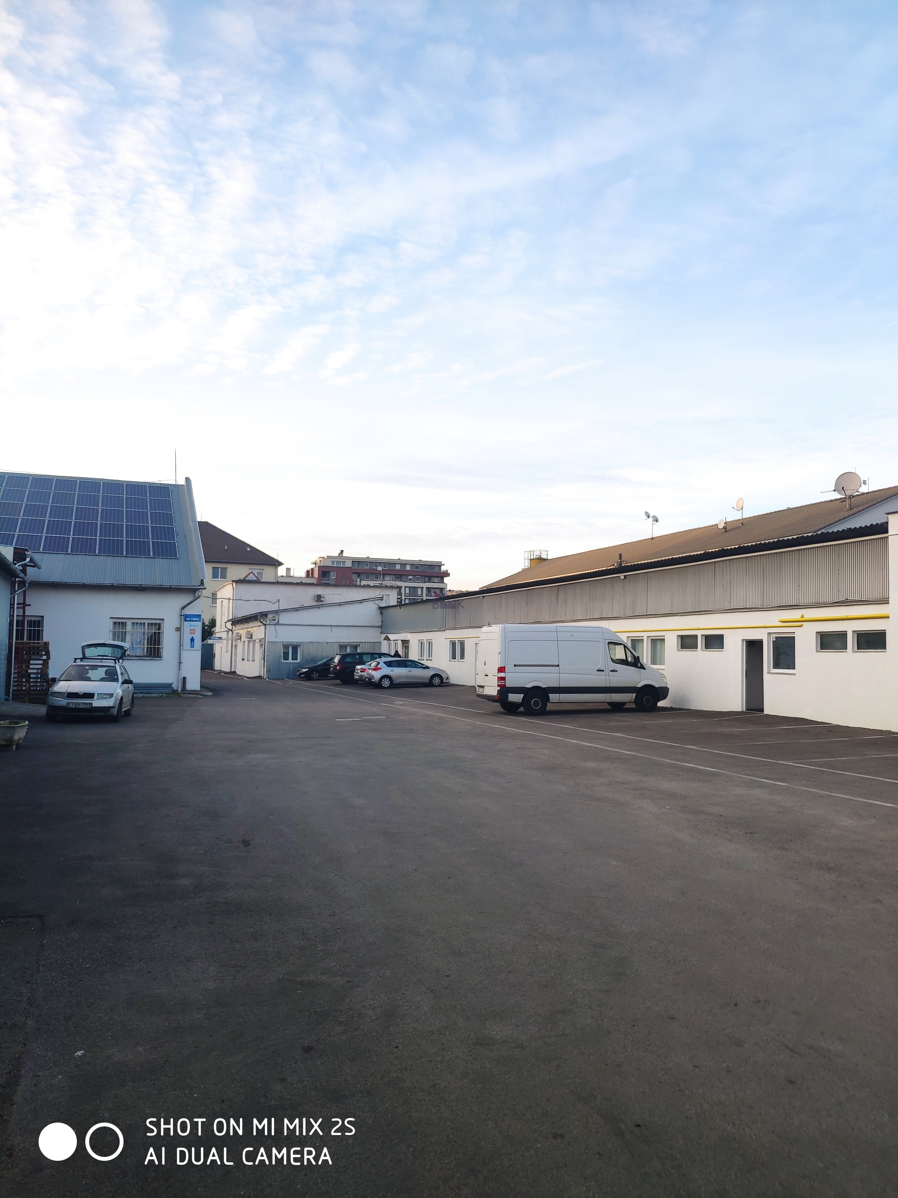 Kiadó Raktár - X. kerület száva utca - 4,0 EUR/m2/hó-kép(11200)
