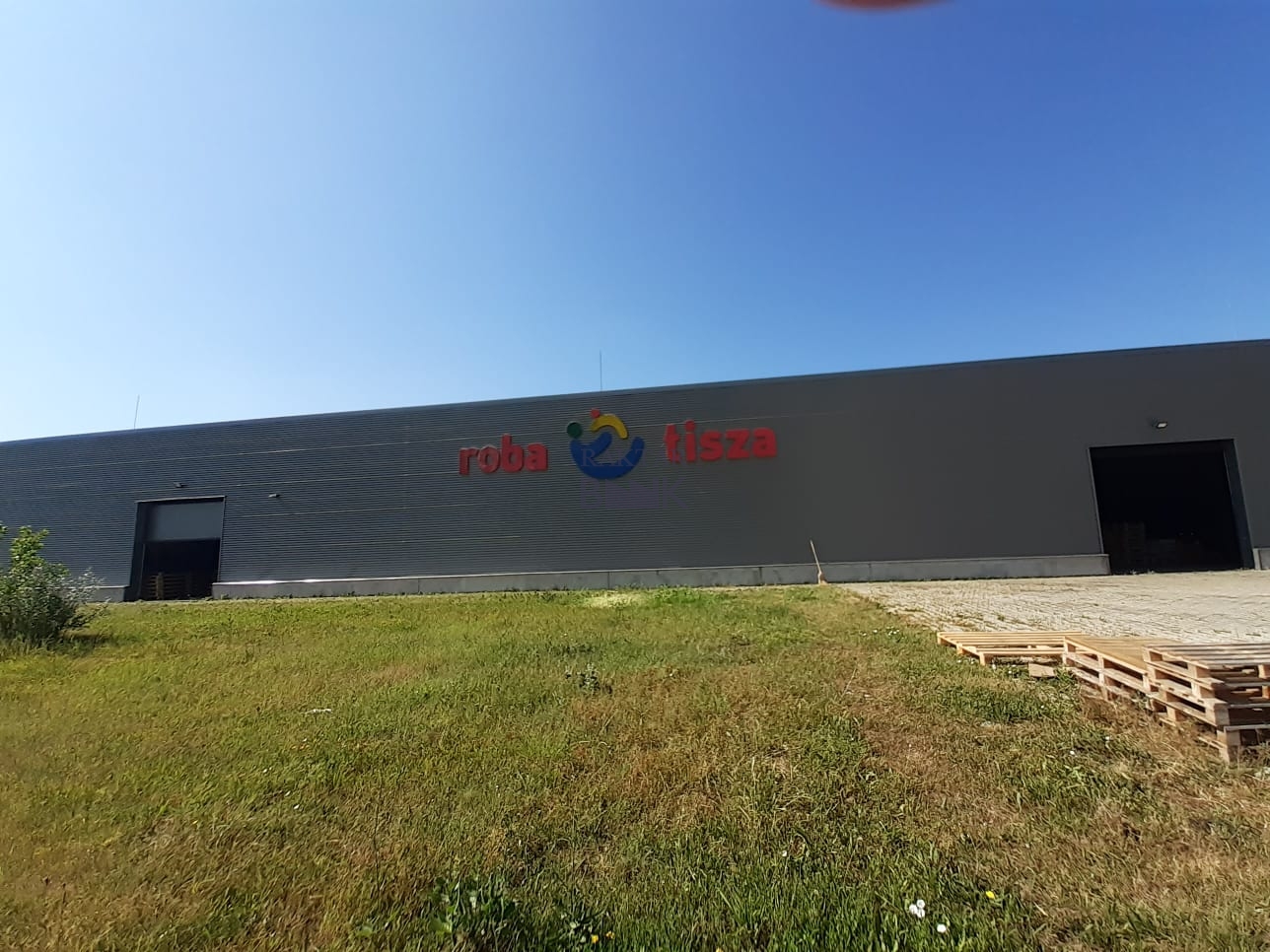 Kiadó Raktár - Csongrád Széchenyi utca - 22 500,0 EUR/m2/hó-kép(14932)