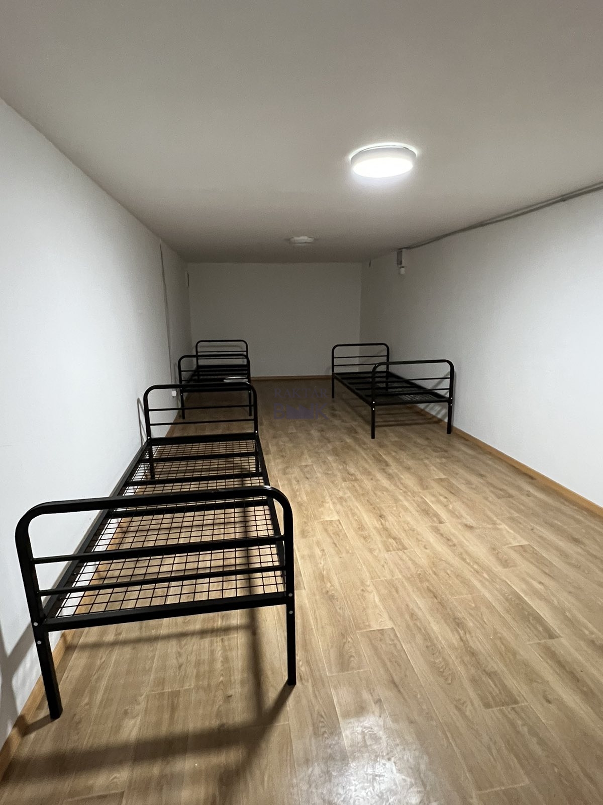 Eladó Raktár - XXI. kerület Varrógépgyár utca - 1 980 000 Ft-kép(16594)