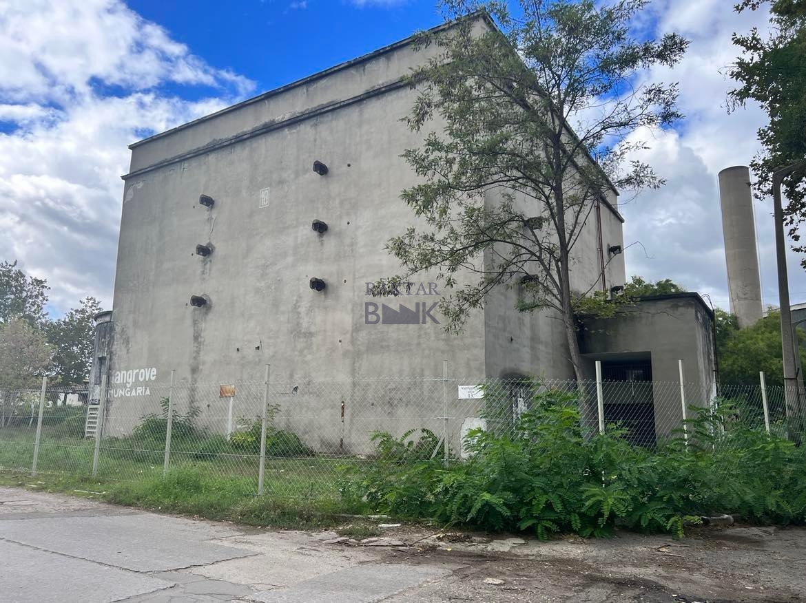Eladó Raktár - XXI. kerület Varrógépgyár utca - 1 980 000 Ft-kép(16591)