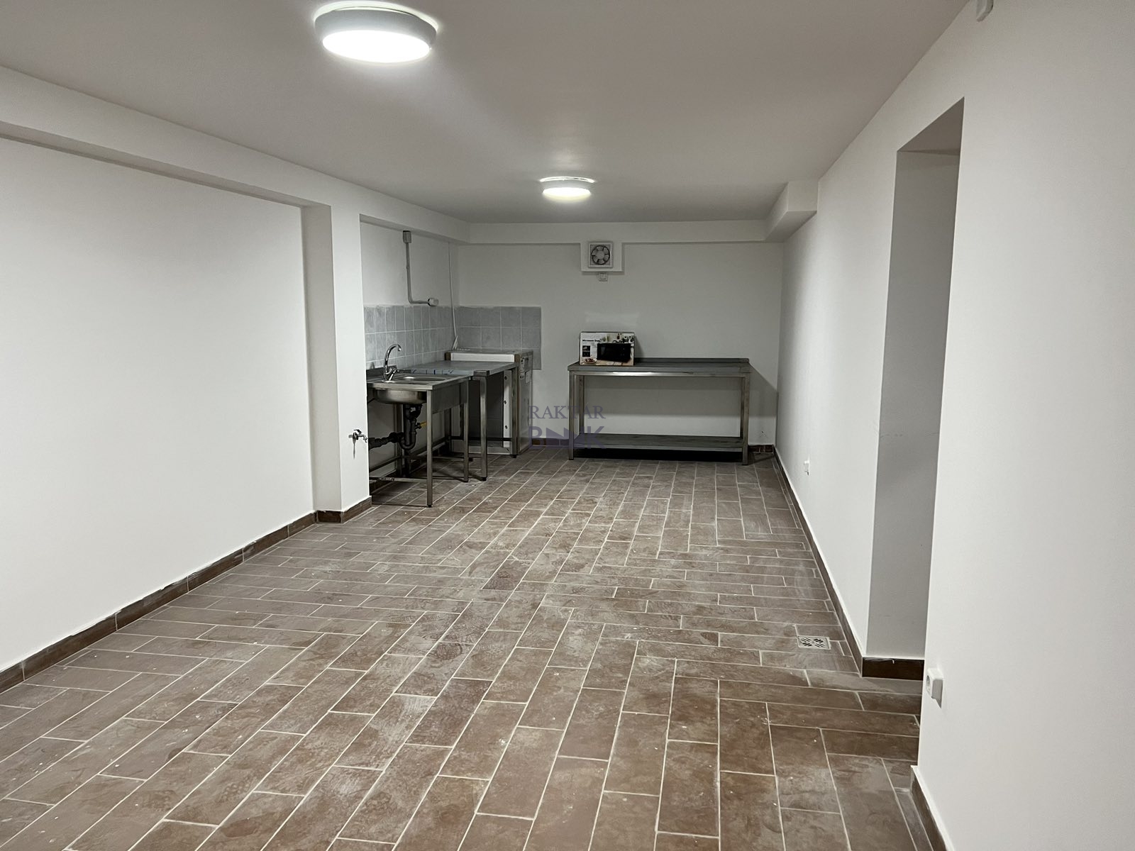 Eladó Raktár - XXI. kerület Varrógépgyár utca - 1 980 000 Ft-kép(16597)