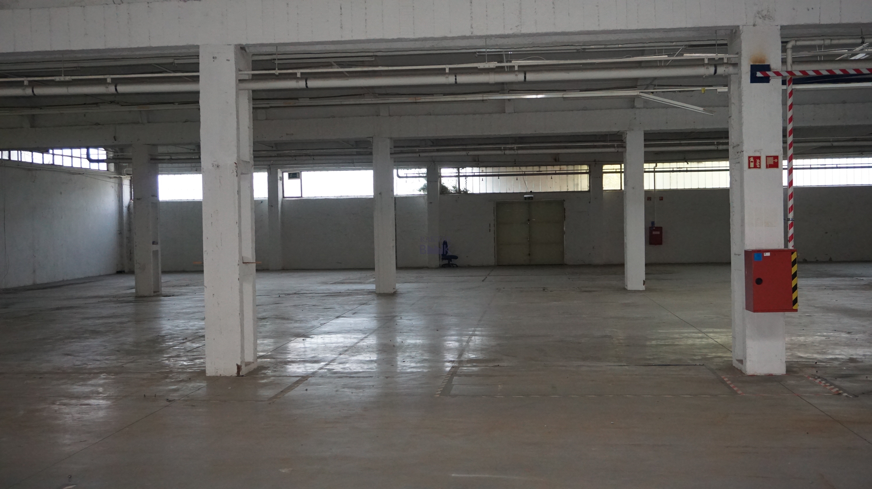 Kiadó Raktár - Zalaegerszeg Zrinyi Miklós - 15 000,0 EUR/m2/hó-kép(11127)