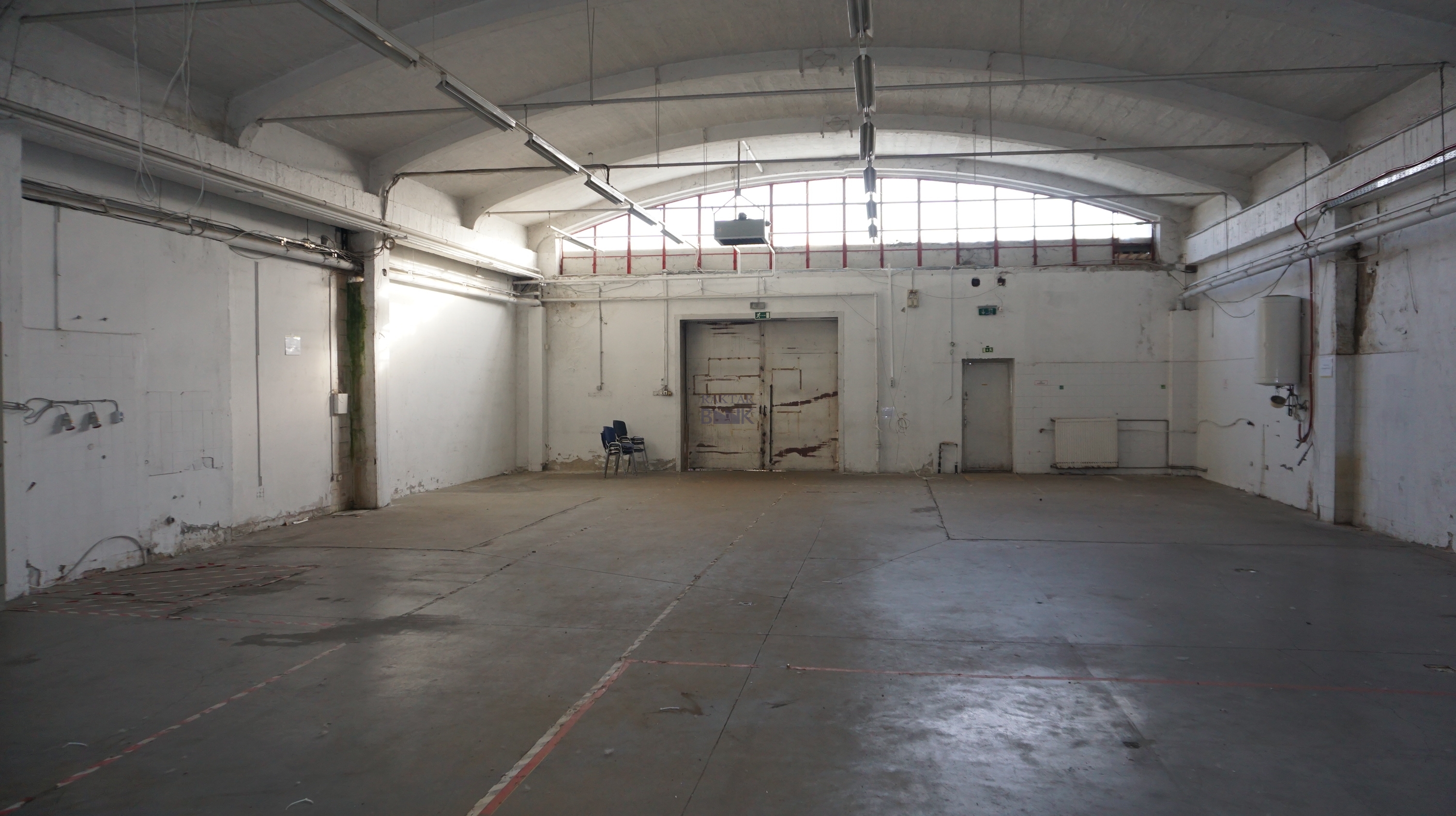 Kiadó Raktár - Zalaegerszeg Zrinyi Miklós - 15 000,0 EUR/m2/hó-kép(11125)