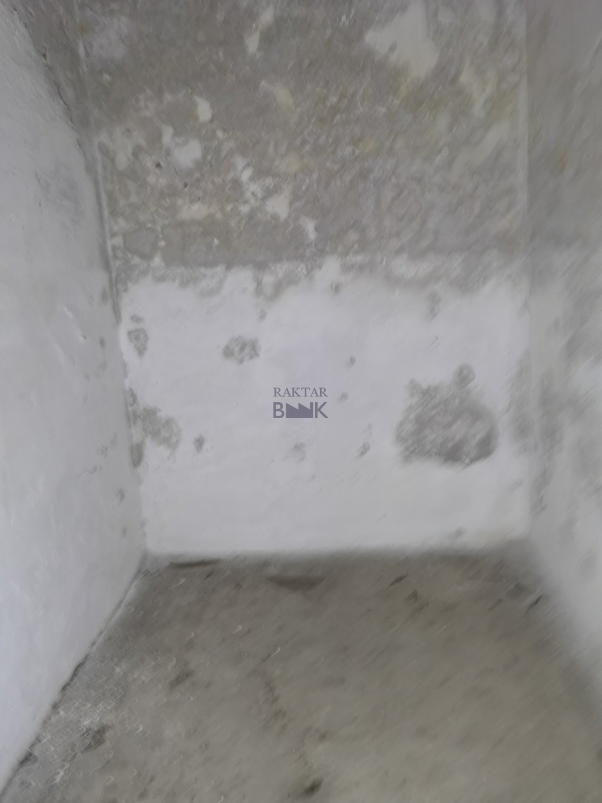 Kiadó Raktár - Szombathely Thököly utca  - 1 000 Ft/m2/hó-kép(15403)