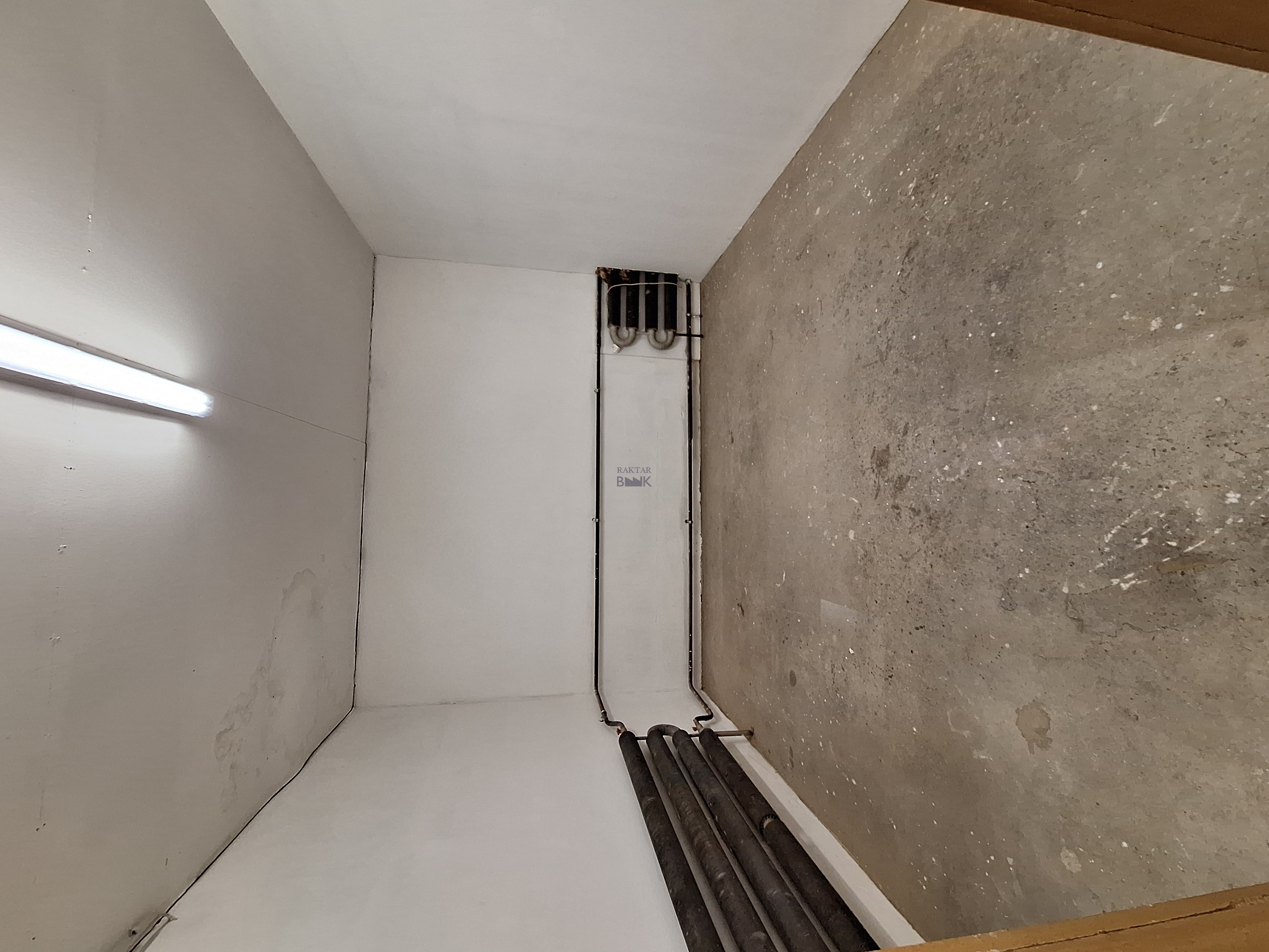 Kiadó Raktár - Debrecen Portörő utca  - 1 250,0 EUR/m2/hó-kép(16078)