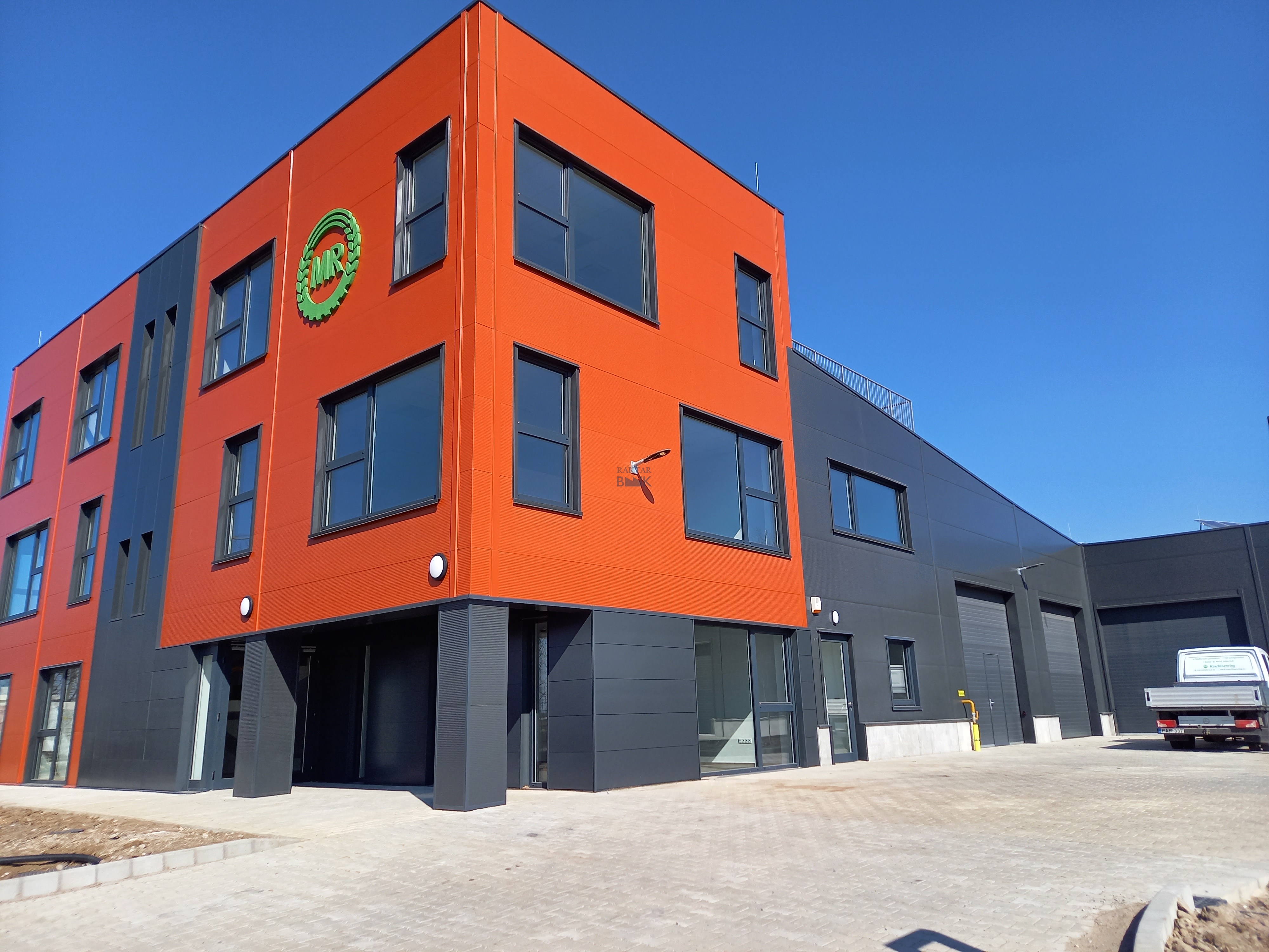 Kiadó Raktár - Kecskemét Daimler út - 5,0 EUR/m2/hó-kép(10451)