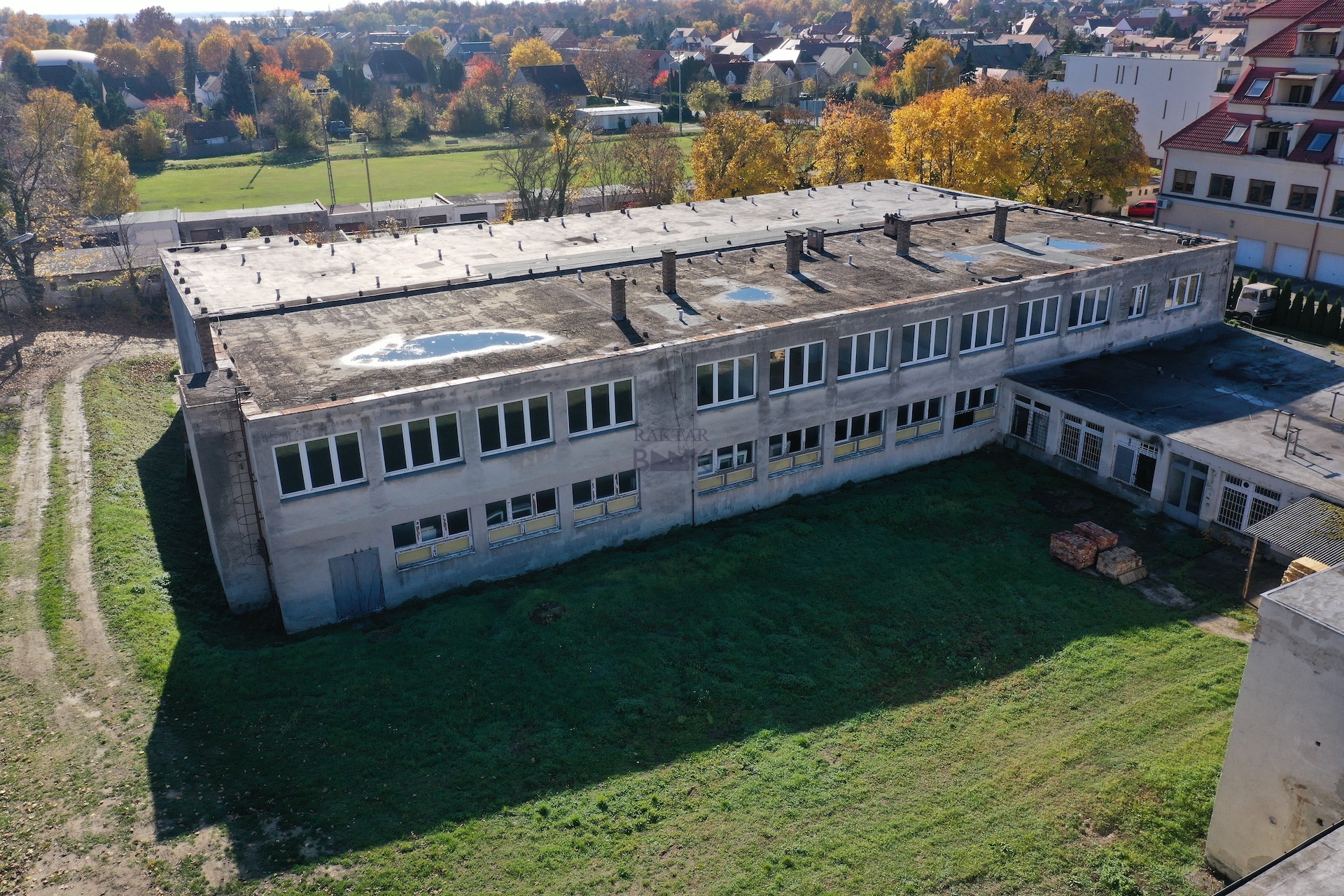 Kiadó Raktár - Keszthely Lovassy Sándor - 2 800 Ft/m2/hó-kép(16096)