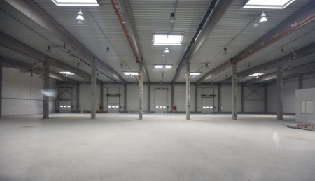 Kiadó Raktár - Kecskemét  - 3,9 EUR/m2/hó-kép(2154)