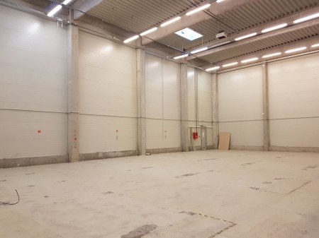 Kiadó Raktár - IV. kerület Ipari Park - 4,9 EUR/m2/hó-kép(3997)
