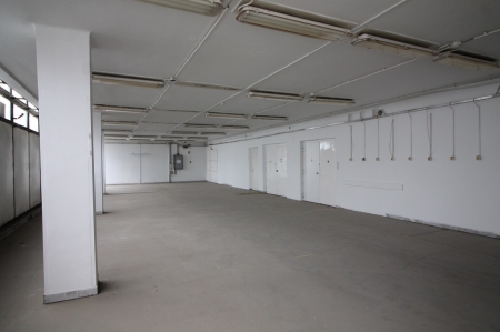 Kiadó Raktár - Gödöllő Táncsics Mihály út  - 2,9 EUR/m2/hó-kép(4964)