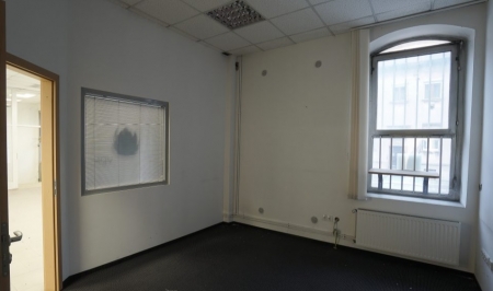 Kiadó Raktár - Sopron  - 2,5 EUR/m2/hó-kép(5861)