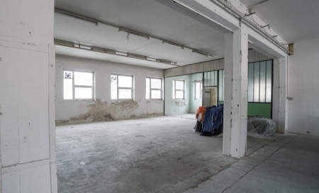 Kiadó Raktár - Sopron  - 2,5 EUR/m2/hó-kép(5860)