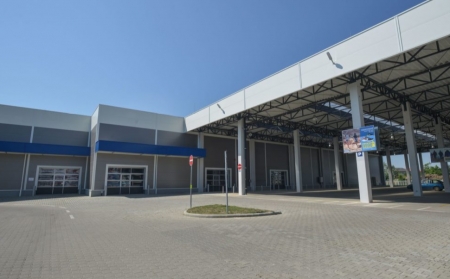 Kiadó Raktár - Nyíregyháza  - 6,0 EUR/m2/hó-kép(6273)