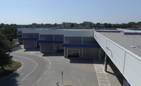 Kiadó Raktár - Nyíregyháza  - 6,0 EUR/m2/hó-kép(6285)