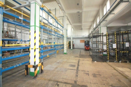 Kiadó Raktár - X. kerület Gyömrői út mellett - 5,0 EUR/m2/hó-kép(7272)