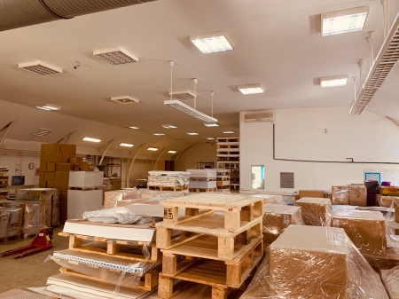 Kiadó Raktár - Budapest Csillaghegyi út - 5,0 EUR/m2/hó-kép(8021)