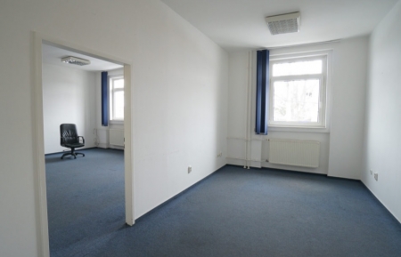 Kiadó Raktár - IV. kerület  - 6,9 EUR/m2/hó-kép(8403)