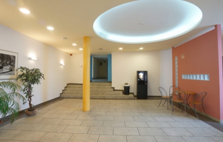 Kiadó Raktár - IV. kerület  - 6,9 EUR/m2/hó-kép(8413)
