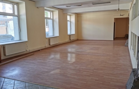 Kiadó Raktár - IV. kerület  - 6,9 EUR/m2/hó-kép(8415)