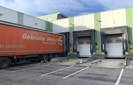 Kiadó Raktár - Gödöllő M3-as közelében  - 4,9 EUR/m2/hó-kép(8501)