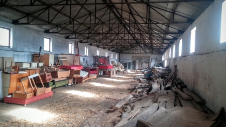 Kiadó Raktár - Városlőd 8-as főút - 2,0 EUR/m2/hó-kép(460)