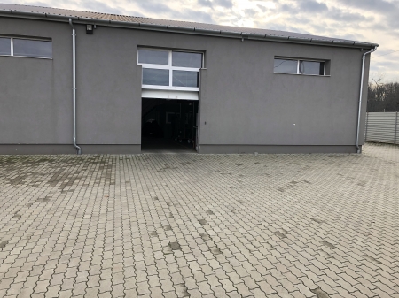 Kiadó Telephely - Debrecen Vasútszéll - 3,0 EUR/m2/hó-kép(3004)