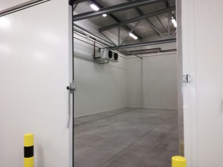 Kiadó Raktár - Fülöpjakab (Kecskemét) Tanya  - 2,0 EUR/m2/hó-kép(4405)