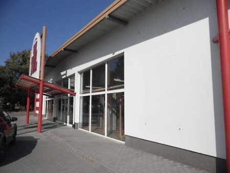 Kiadó Raktár - Szeged Dorozsmai út - 9,4 EUR/m2/hó-kép(6963)