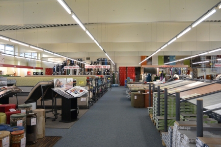 Kiadó Raktár - Szeged Dorozsmai út - 9,4 EUR/m2/hó-kép(6968)