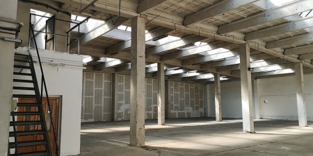 Kiadó Raktár - Székesfehérvár Takarodó út - 900 Ft/m2/hó-kép(8043)