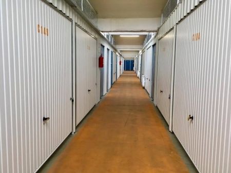 Kiadó Raktár - XXI. kerület Alumínium hengermű utca - 3 780 Ft/m2/hó-kép(371)