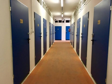 Kiadó Raktár - XXI. kerület Alumínium hengermű utca - 3 780 Ft/m2/hó-kép(372)